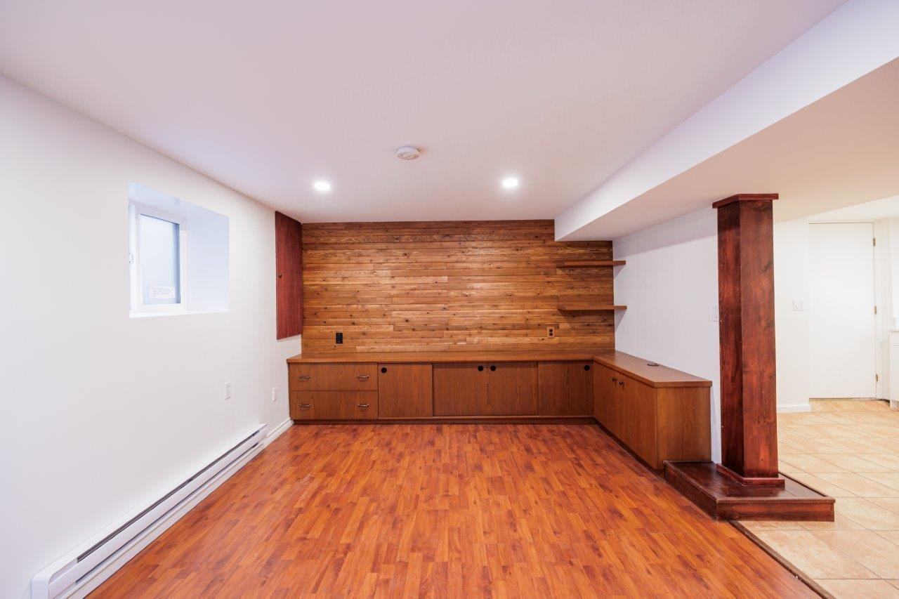 3809 Lanark Street - Photo 4 of 19