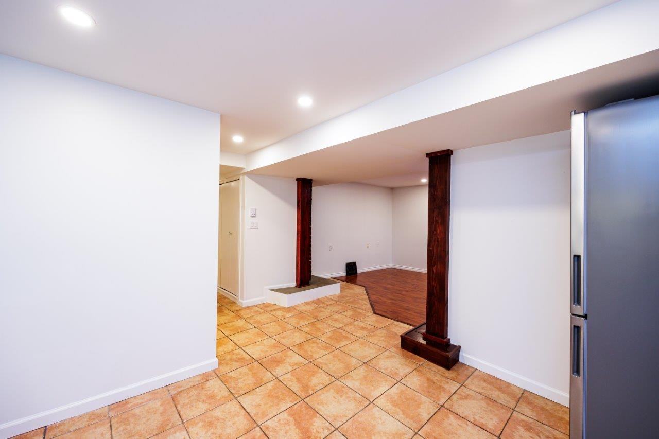 3809 Lanark Street - Photo 7 of 19