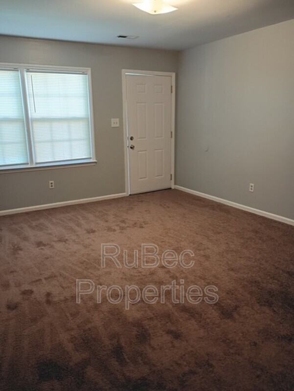 408 S Weldon St - Photo 2 of 8