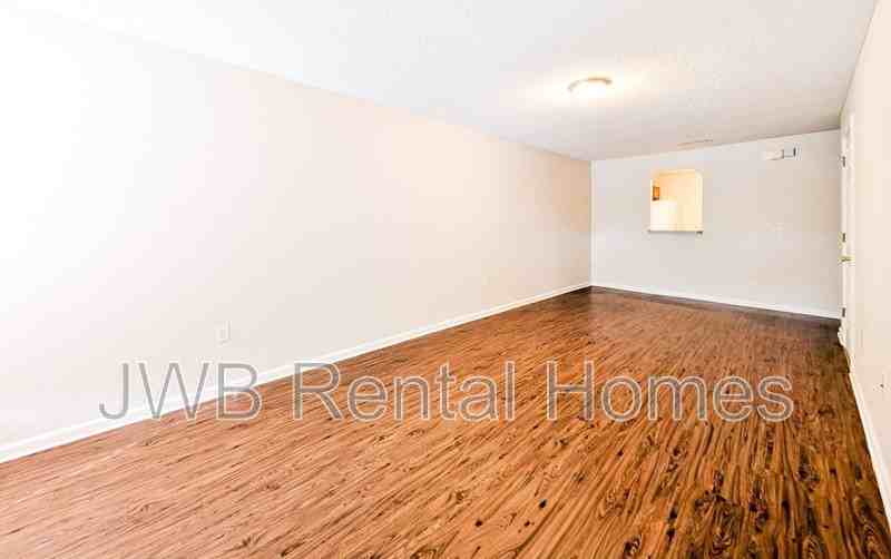 8402 Mcgirts Village Ln ## 7e - Photo 4 of 18
