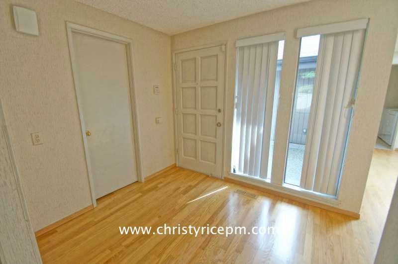 137 143rd Pl Ne #30 - Photo 2 of 32