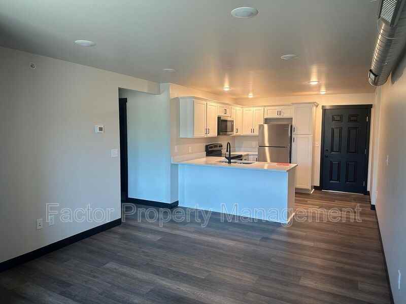 1111 Range St #214 - Photo 4 of 10