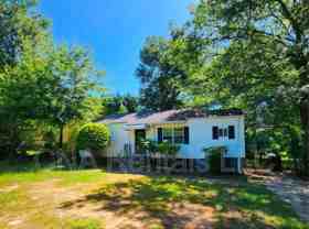 104 E Acres Dr Se - Photo 1 of 1