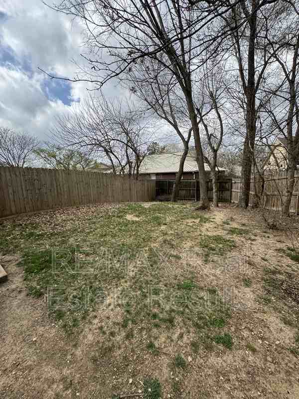 1523 N Dawn Dr - Photo 6 of 27