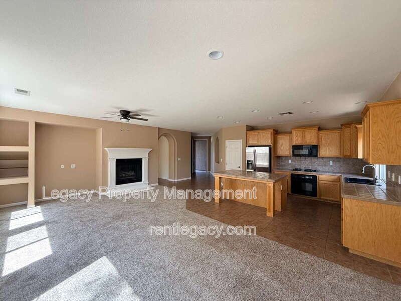 10230 Canadeo Cir - Photo 7 of 28