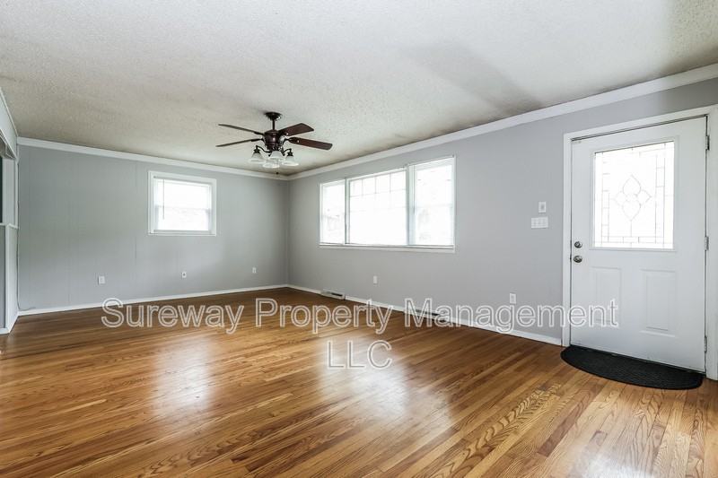 359 Lake Blvd - Photo 2 of 15