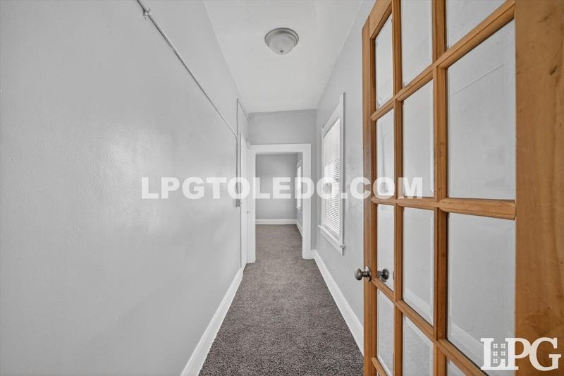 1734 Arlington Ave - Photo 7 of 24