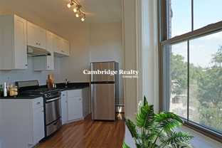 102 Willow St #4T - Photo 1 of 1