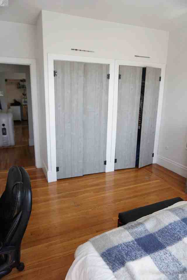 1086 Commonwealth Ave #502 - Photo 6 of 7