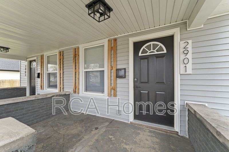 2903 E Michigan St - Photo 3 of 19