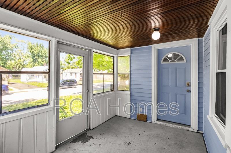 1619 E Tabor St - Photo 2 of 11