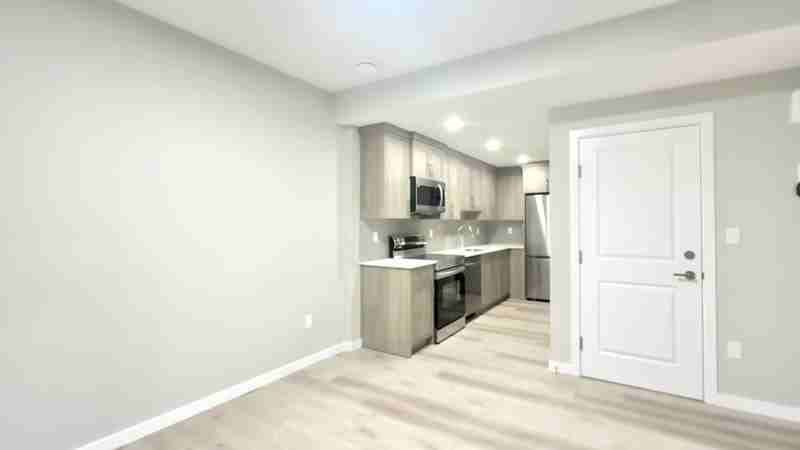 482 Edgemont Dr Nw #BS - Photo 4 of 14