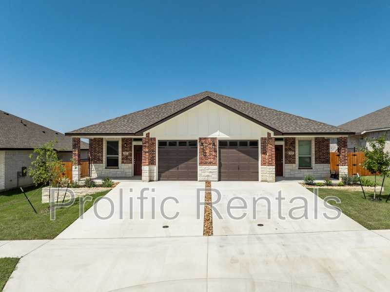 5107 Rose Petal Ct - Photo 3 of 28