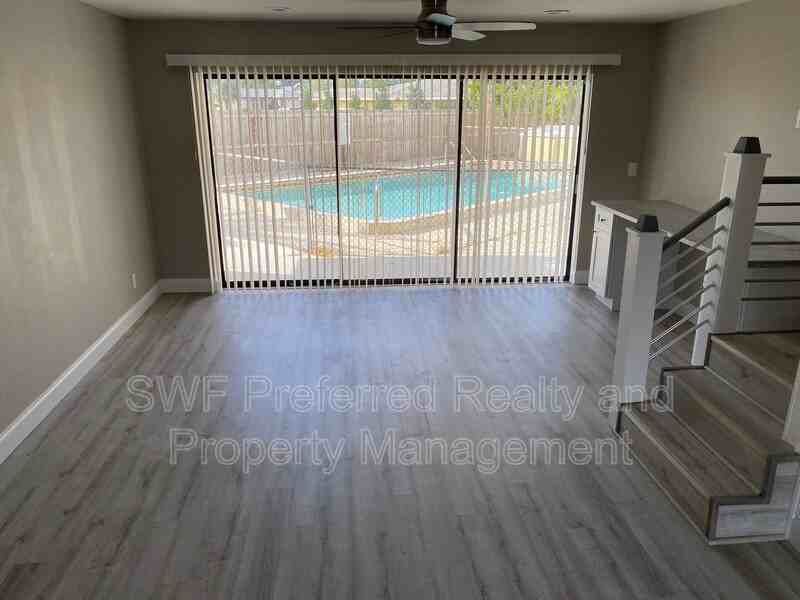 512 Se 43rd St #2 - Photo 3 of 14