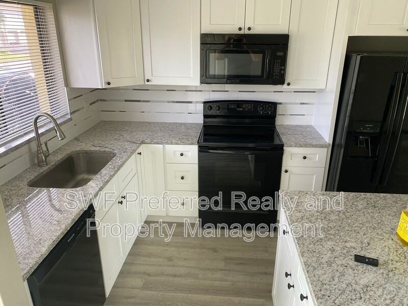512 Se 43rd St #2 - Photo 5 of 14