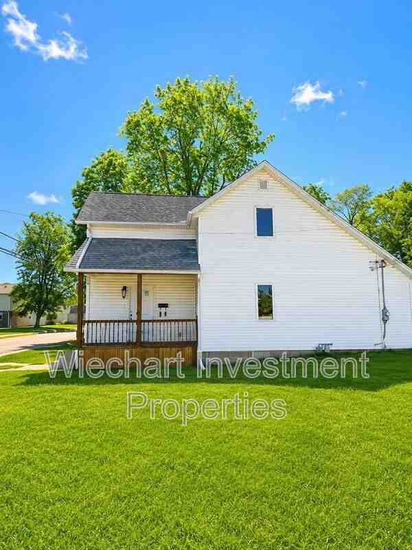 725 W Williams Ave - Photo 3 of 16