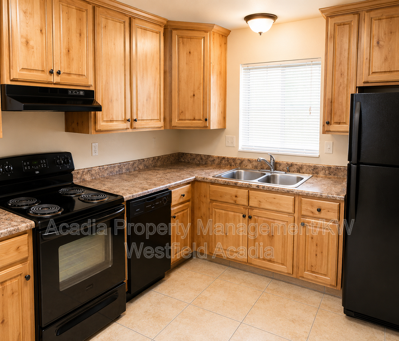315 E St #3 - Photo 3 of 19