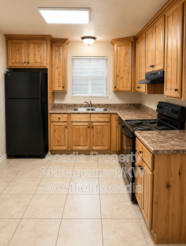 315 E St #3 - Photo 5 of 19