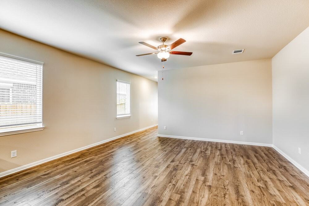 7511 Tipton Meadow Way - Photo 6 of 19
