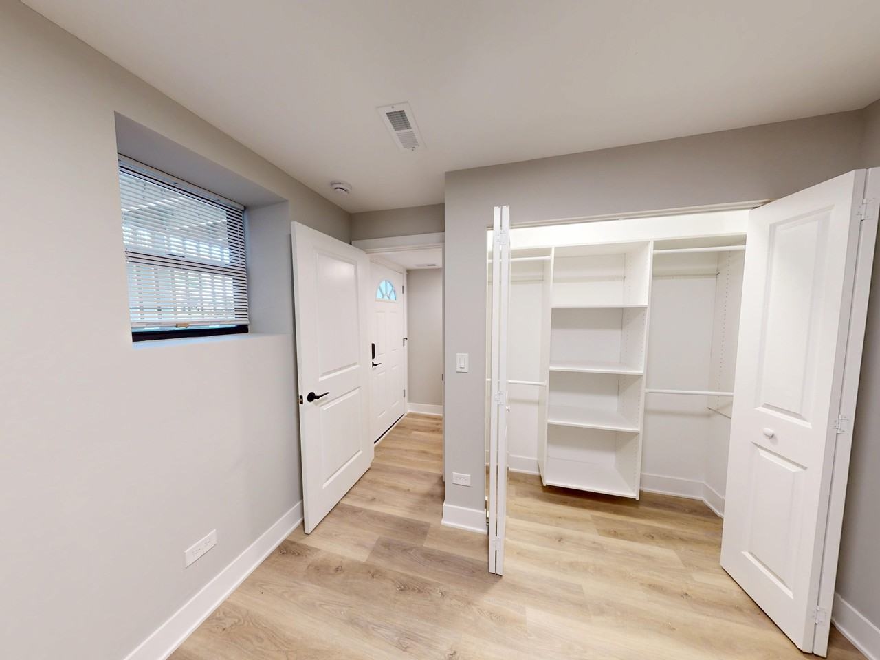 3144 W Fullerton Ave #G - Photo 7 of 11