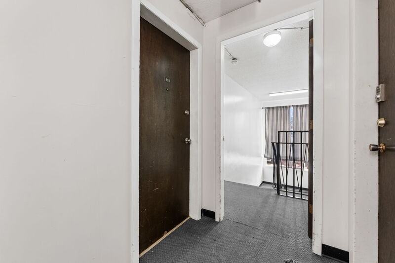 11907 81 St Nw #303 - Photo 4 of 23