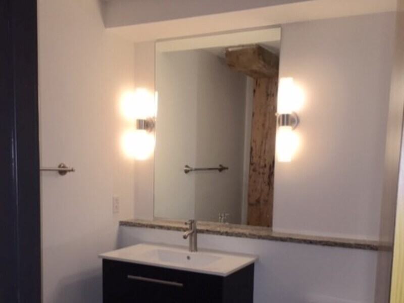 110 S 15th St #204 - Photo 4 of 5