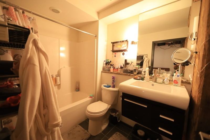 110 S 15th St #208 - Photo 4 of 5
