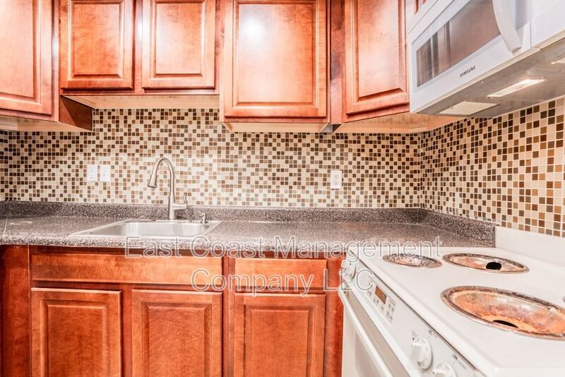 1502 E Baltimore St #2 - Photo 7 of 23