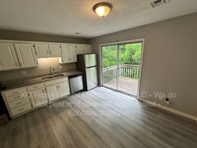 4711 Switzer Rd - Photo 6 of 23