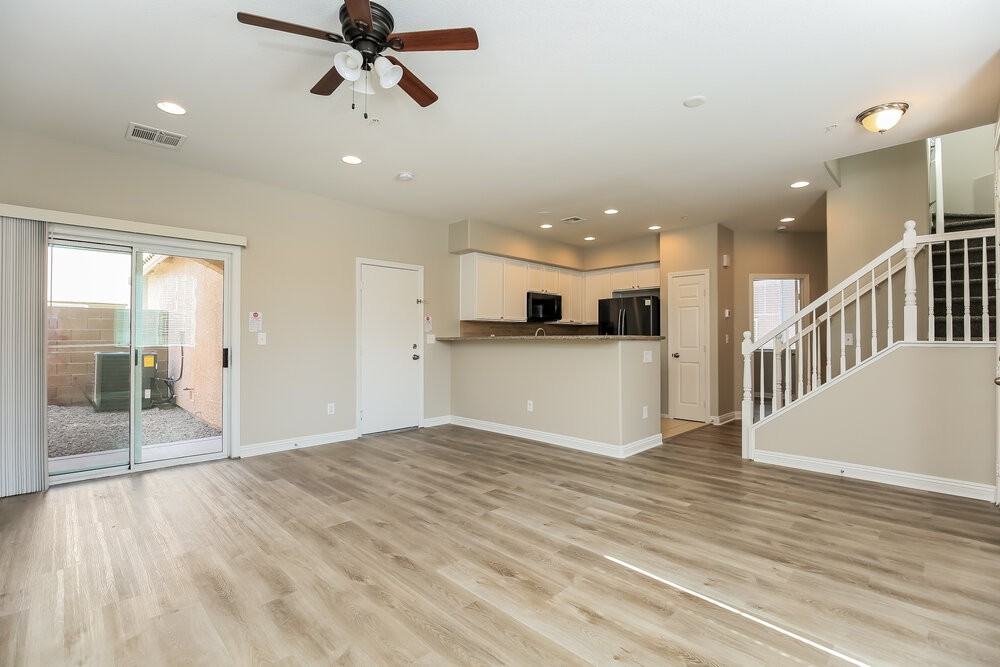 10617 Bear Lodge Ct - Photo 7 of 20