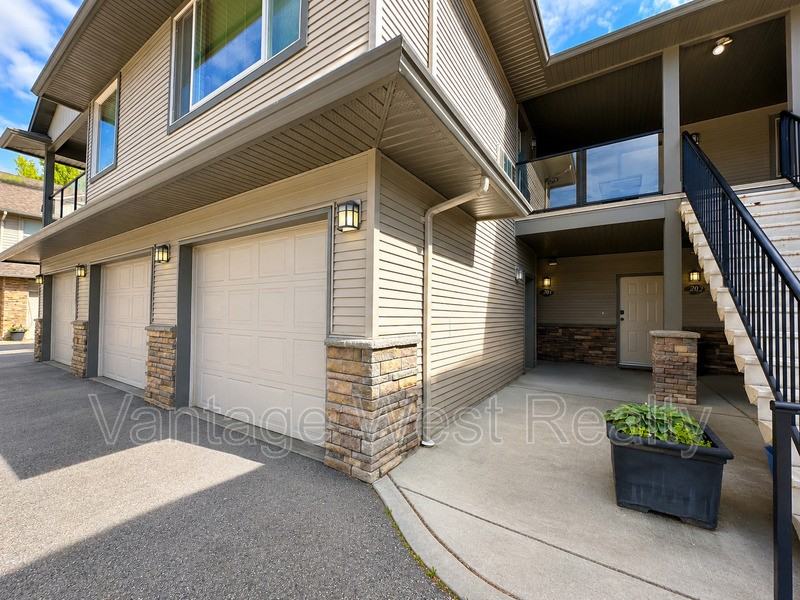 2801 Woodsdale Rd - Photo 2 of 13