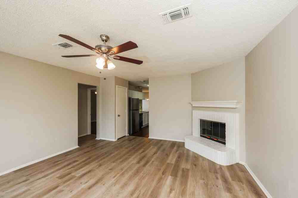 12248 Ortega St - Photo 6 of 19