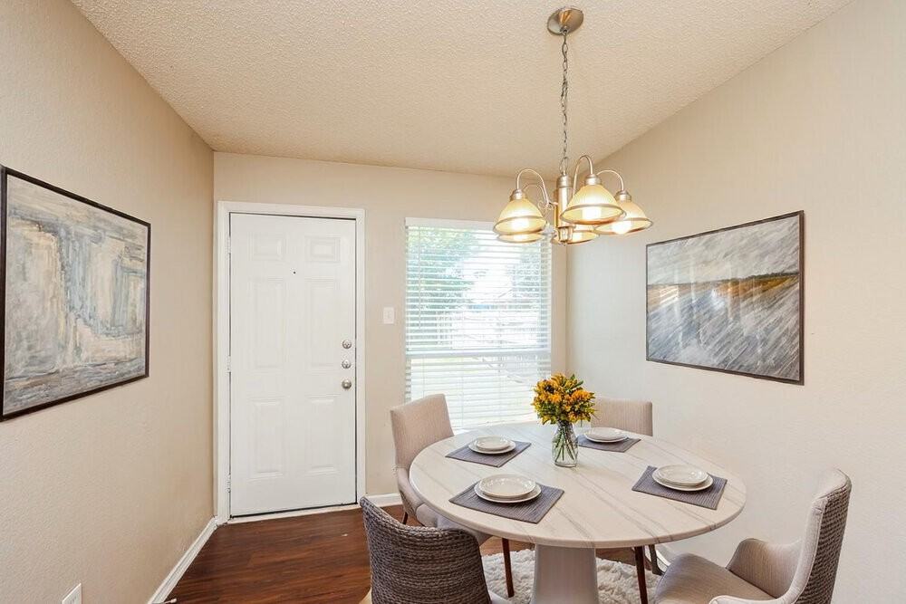 12248 Ortega St - Photo 7 of 19