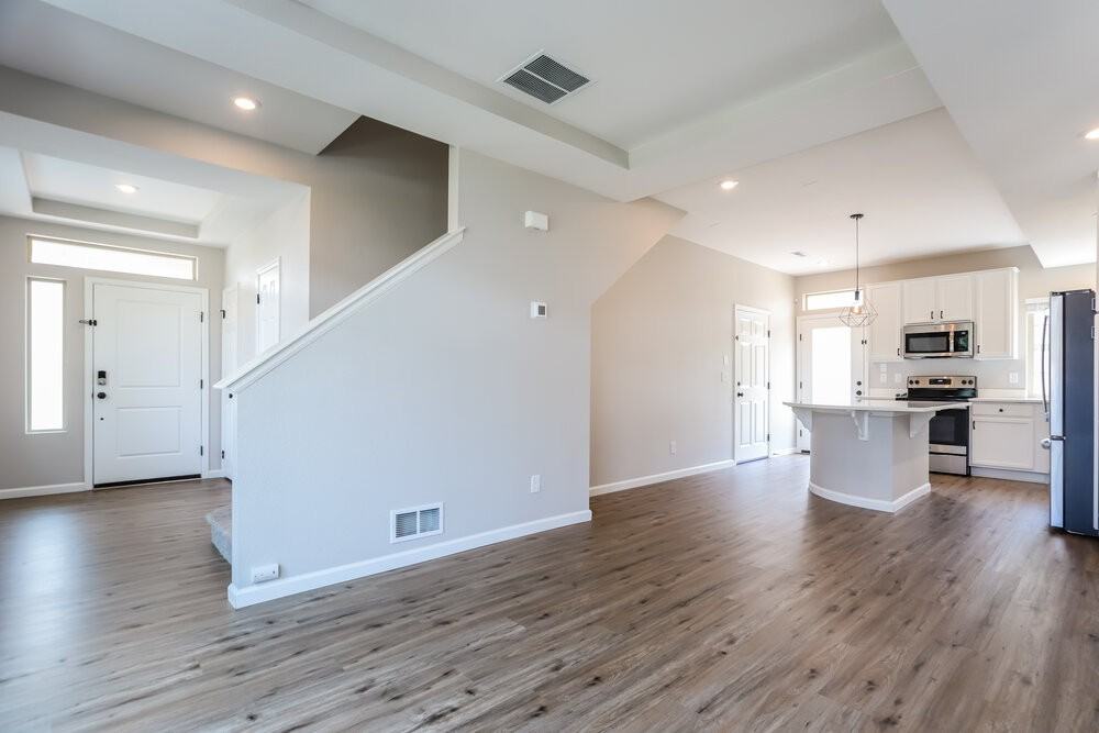 17900 E 106th Ave - Photo 6 of 21