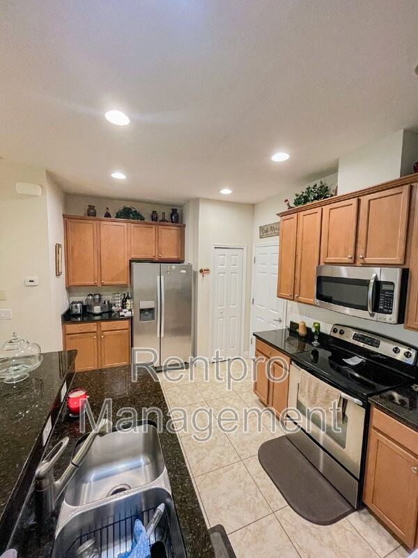 11567 84th Street Cir E #105 - Photo 3 of 18