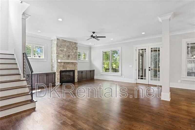 2272 Abby Ln Ne - Photo 6 of 37