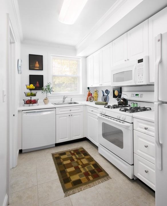 187 Gerry Rd #G187 - Photo 2 of 7