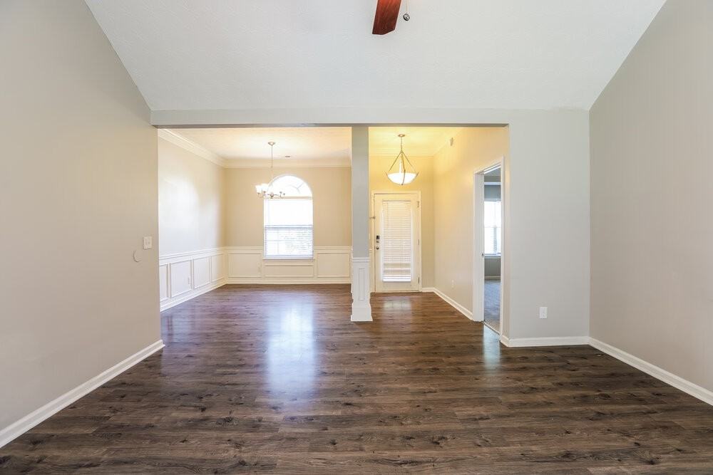 2235 Corkscrew Way - Photo 4 of 16