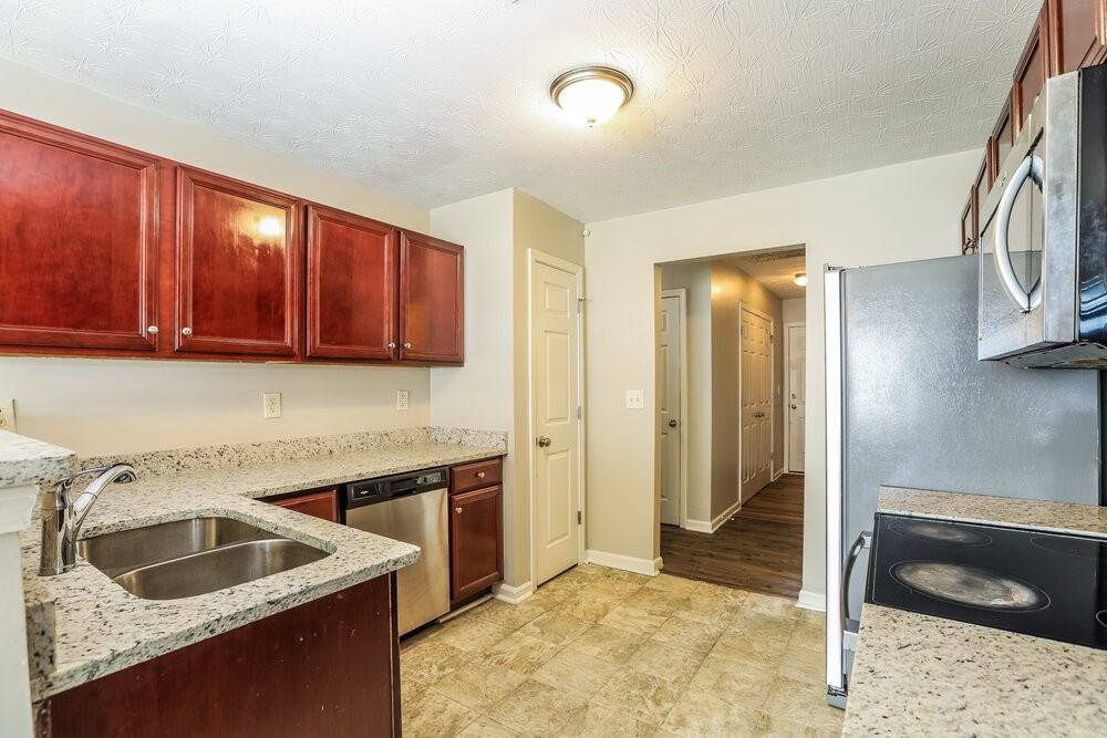 2235 Corkscrew Way - Photo 7 of 16