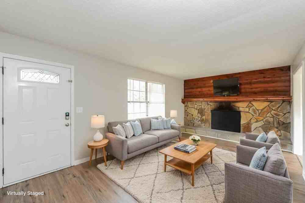 2687 Del Ridge Dr - Photo 5 of 20