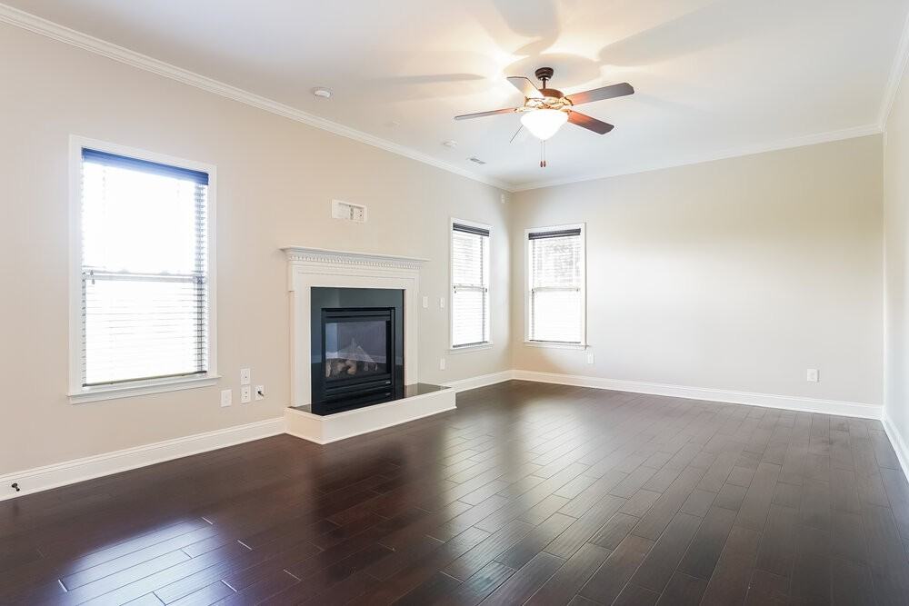 104 Claymore Dr - Photo 4 of 17