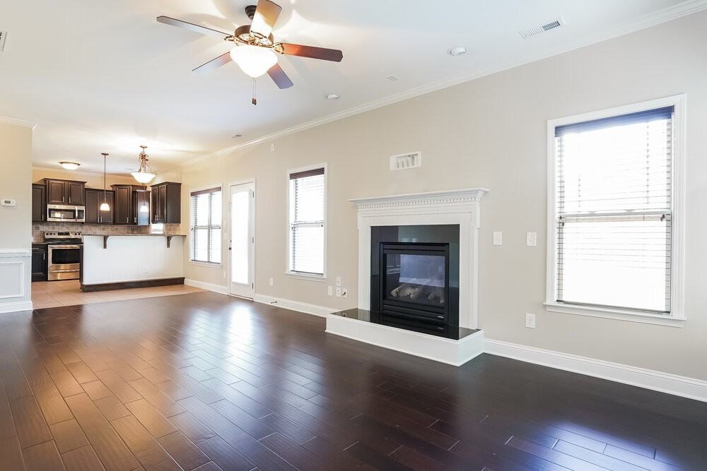 104 Claymore Dr - Photo 5 of 17