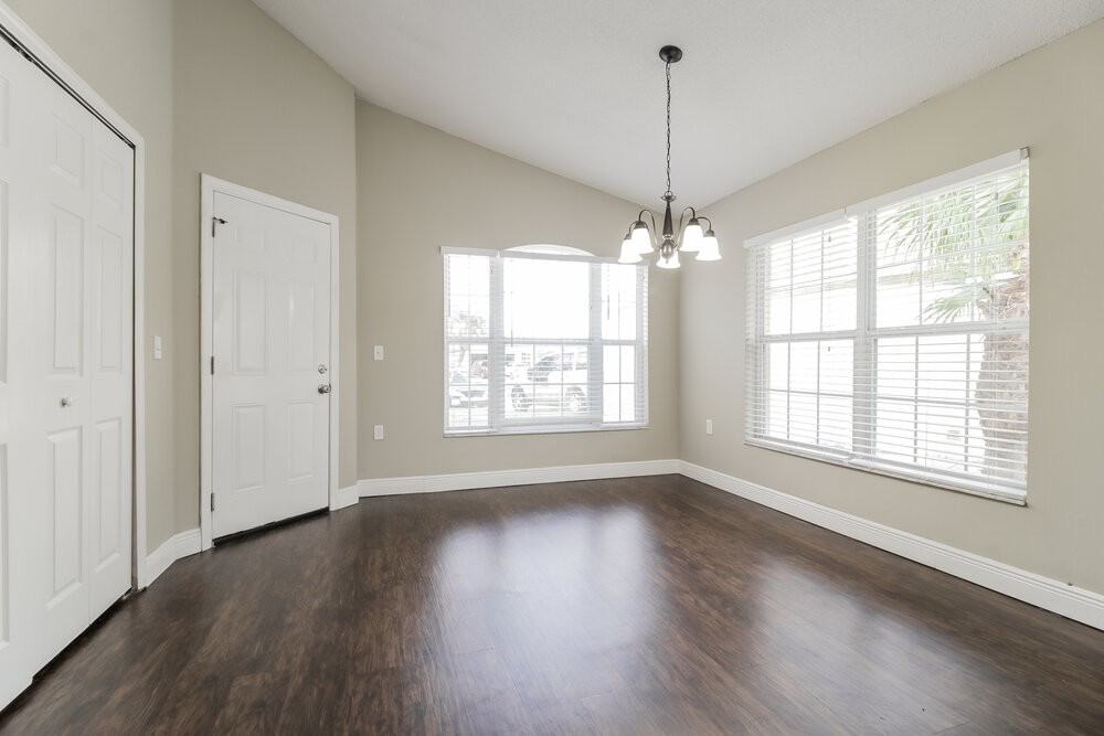 2408 Sonja Ct - Photo 5 of 16