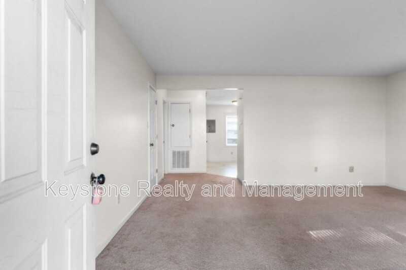 286 Thompsonville Ln #103 - Photo 2 of 15