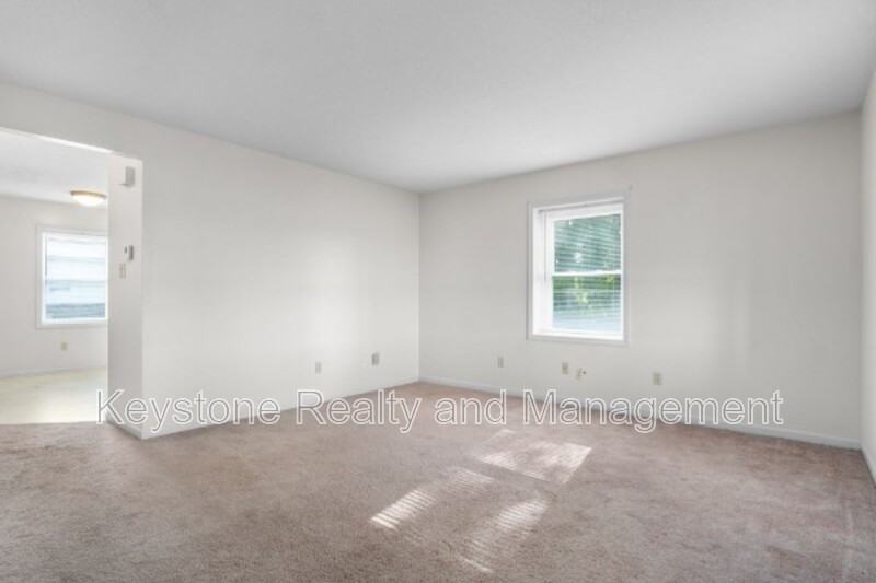 286 Thompsonville Ln #103 - Photo 3 of 15