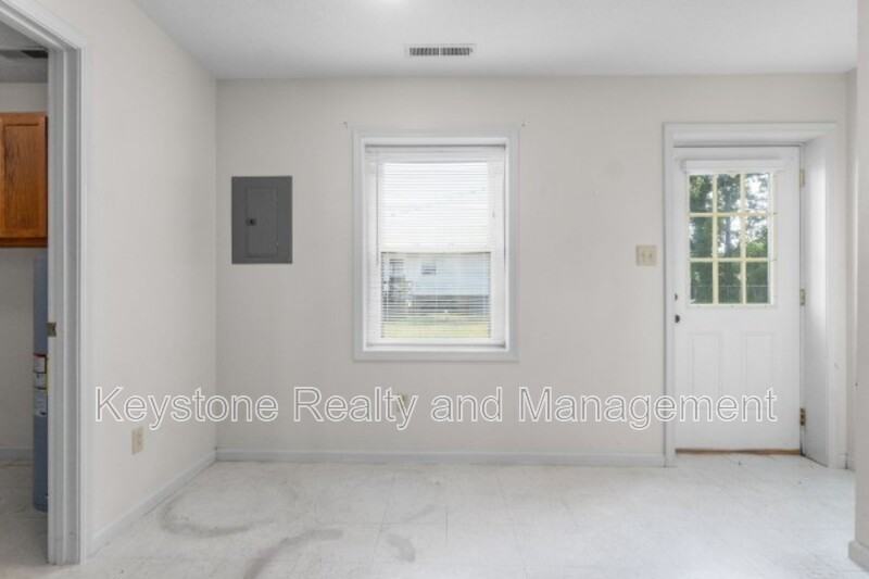 286 Thompsonville Ln #103 - Photo 4 of 15