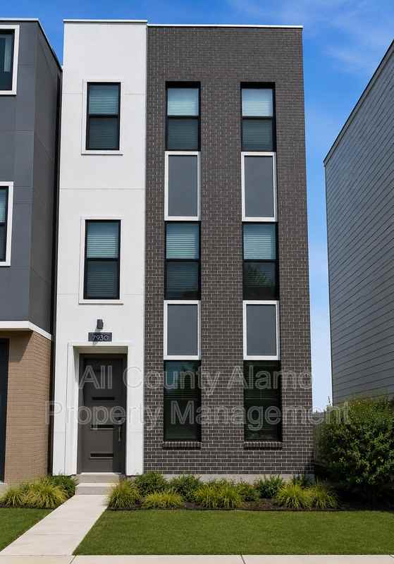 7930 Kennedy Hl - Photo 2 of 33