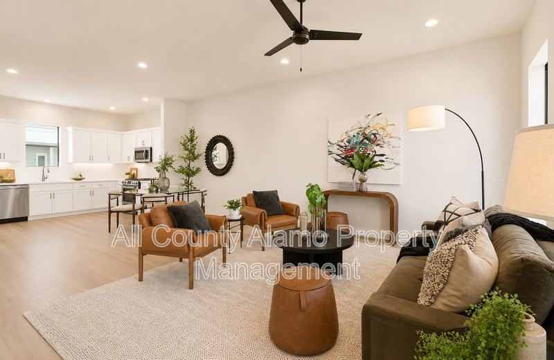 7930 Kennedy Hl - Photo 7 of 33