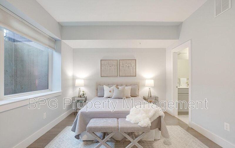 3227 Sherman Ave Nw #1 - Photo 5 of 8