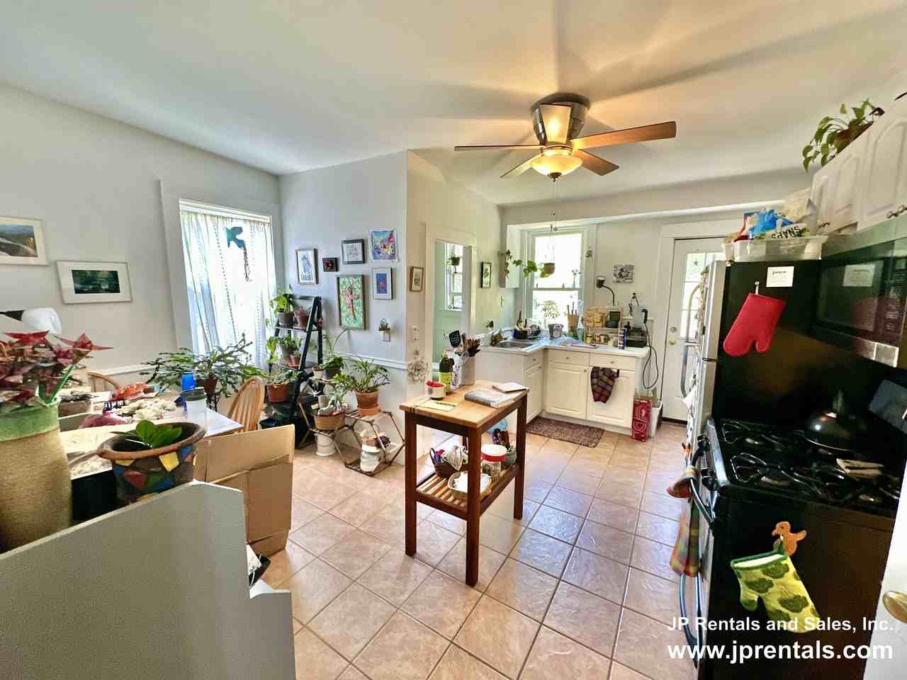 68 Mcbride St #3 - Photo 5 of 12